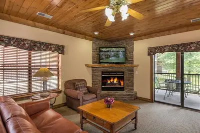 Image de Luxury condo located in Branson Missouri 1 mile from attractions, shops, & shows