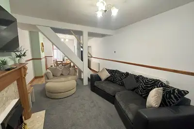 Image de Bolton Terrace - 2 Bedroom House