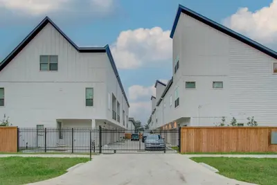 Image de 6 Min from Medical Center & Houston Zoo!