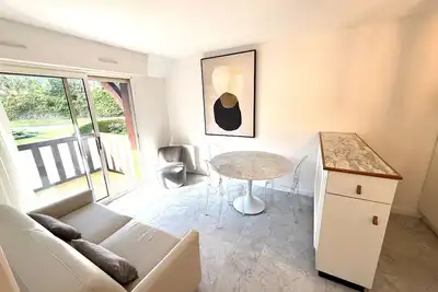 Image de Appartement Confortable Ă Deauville! Vue Jardin