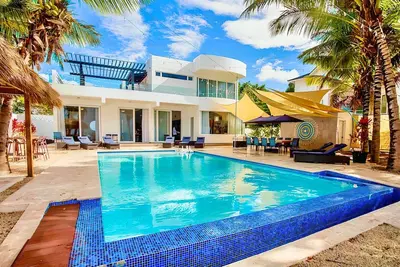 Sosua 4br Luxury Oceanfront Paradiso +Bonus