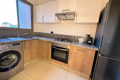 Image de Elegant Family Apartment with Golf, Pool, & Lake View in the Heart of Marrakech