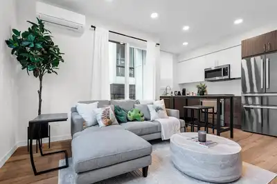 Image de 99 Walk Score 2br2ba Central Capitol Hill Seattle Townhome with Ac & Roof Deck