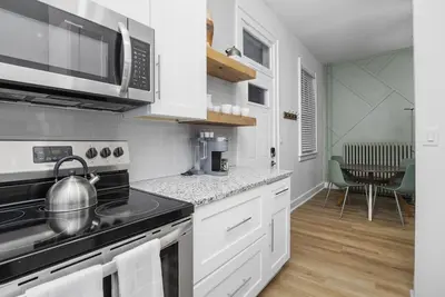 Image de Luxury 1 Bedroom, Sleeps 4, Downtown W Adams - 408