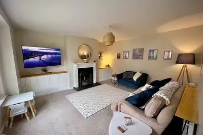 Image de Derry City, Northern Ireland - Waterfoot House, 5 Guests - Derry (Tourists, Contractors, Relocation)