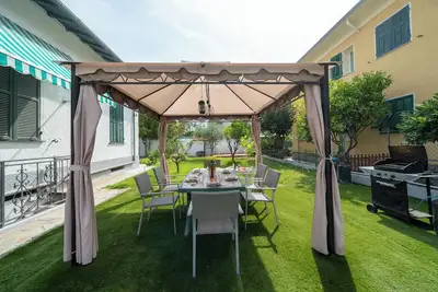 Image de Maison de vacances 'Villa Verde - 300m From Sea' avec jardin privé, Wi-Fi et climatisation
