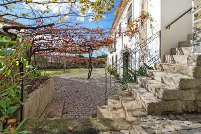 Image de Maison de vacances 'Casa Do Adro Do Soajo' avec vue sur la montagne, Wi-Fi et climatisation