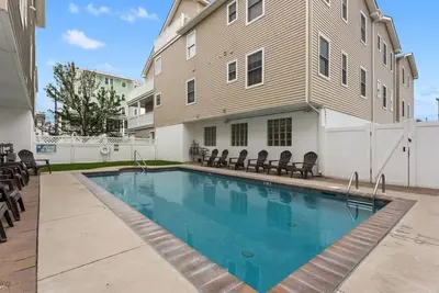 Image de Magnolia By The Sea! Pool! 1 Block 2 Beach+Boards!