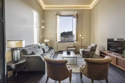 Image de Luxury River View Apartment by MMega