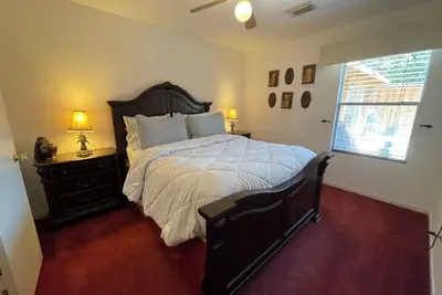 Image de Charming 2-bedroom house with Ac and WiFi in Humble