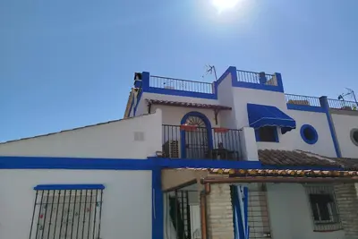 Image de Villamontecármelo vacations for up to 10 people luxury in Sanlúcar la mayor