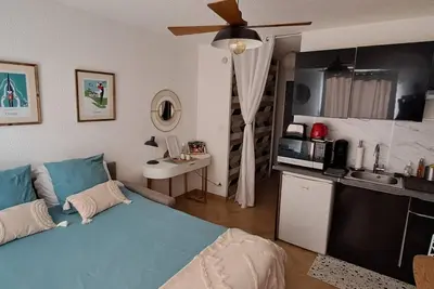 Image de Studio Avec Balcon et Parking en Centre-ville