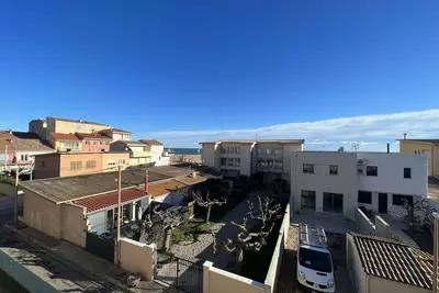 Image de Studio abordable pour 4 personnes avec balcon près de la plage