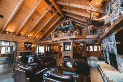 Image de Exclusive Riverfront Lodge