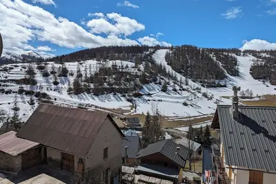 Image de Studio neuf 4 pers au coeur du village de Beuil - Domaine skiable Beuil\/Valberg