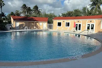Image de New Listing - Charming 2-Bedroom Condo In Beautiful Key West
