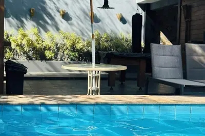Image de Cozy suite in the Freguesia neighborhood in Jacarepaguá.