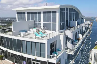 Image de Dream Penthouse at Hyde Hollywood