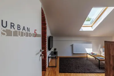 Image de Chic & cozy studio - modern comforts, 2 min from the centre & top attractions!