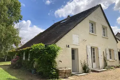 Image de Grande maison percheronne avec parc arboré et piscine privée - 6 chambres