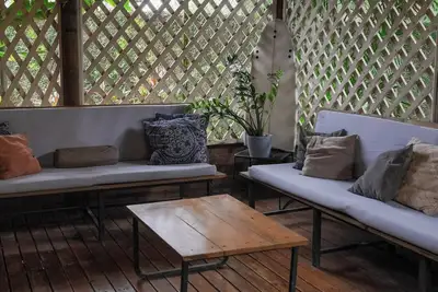 Image de Sugar Surf Shack - 4 private rooms less than 30m from the the best surf in town