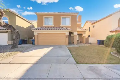 Image de Spacious 4-bedroom house with a pool and WiFi in nice Chandler