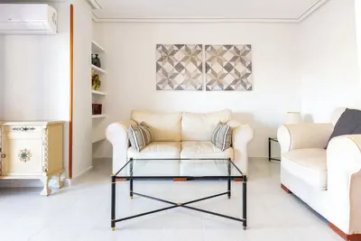 Image de Blue-Bay, penthouse 20 meters from the beach by Domidai