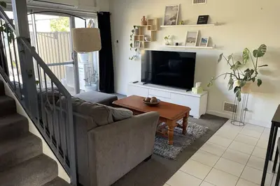 Image de Comfy peaceful Coolbellup appartment - close to amenities and Fremantle