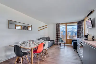 Image de Appart rénové à Val Thorens, proche pistes, 6 pers, Wifi, parking