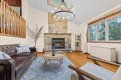 Image de Theater Room | Big Bass Mountain House | Hot Tub