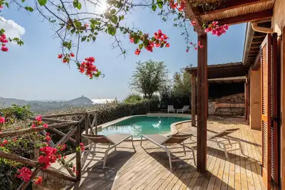 Image de Villa Leone with private pool and views, just minutes from beach and restaurants