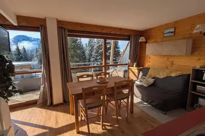 Appartement ensoleillé à Chamrousse