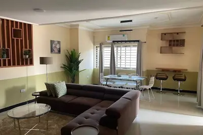 Image de Spacious 3-bedroom apartment with WiFi, Ac in welcoming Greater Accra Region