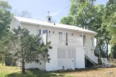 Image de Stunning Icw views! Private pier. Sleeps 5. Comfortable and Private Retreat.