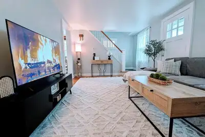Image de Spacious Townhouse in 42 Cordell