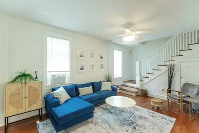 Image de Bright & beachy 8-bed Shore House in Ac!