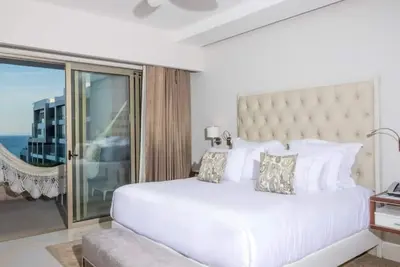 Image de Enjoy your vacations in the best 5-diamond estancia in cabo san lucas.