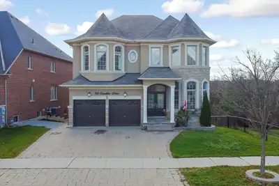 Image de Luxury Detached House on Mississauga Rd! 6+1 Bedroom+5Bath & Ravine