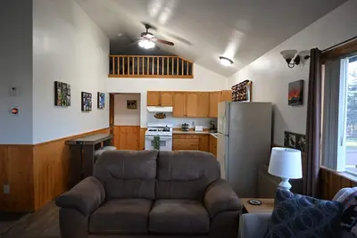 Image de Gate Creek Lodge - Moose Nugget Cabin