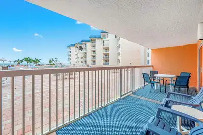 Image de Beach Cottage 2103- Great Rates! Pool available next door!
