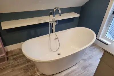 Image de 1 minute away from beach, family cottage getaway. Dock fishing free boat launch