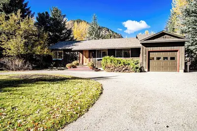 Image de Bigwood Bliss - Flyfishing Riverfront Retreat in Sun Valley