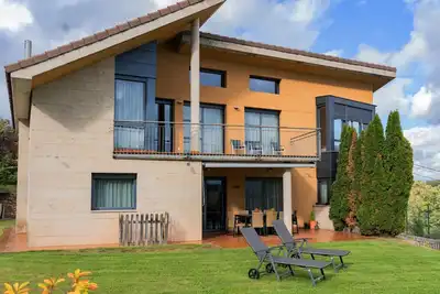 Image de Villa \"Casa El Rasillo\" avec vue sur le lac, terrasse privée et Wi-Fi