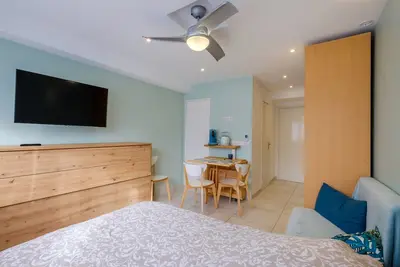 Image de Studio '2 Lits' avec Wi-Fi et climatisation