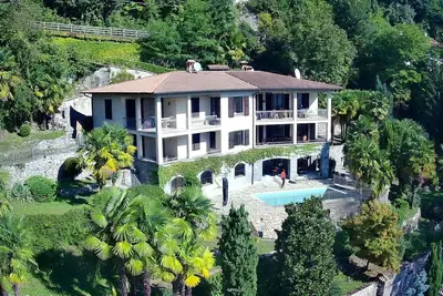 Image de Belle maison de vacances privée avec Wifi, piscine privée, Tv, terrasse et animaux admis