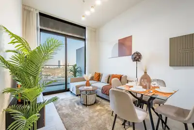 Image de Sleek 1br Apartment in Binghatti Luna, Jvc by Deluxe Holiday Homes