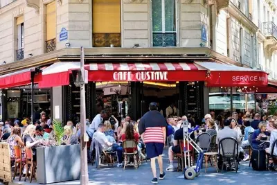 Image de Haussmann-Style Apartment &Unrivaled Eiffel Tower Views-Avenue De La Bourdonnais