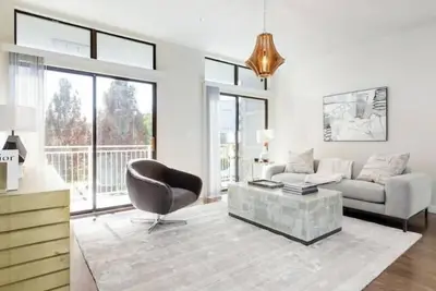 Image de Close to Beltline, Full Gym! Inman Park Local