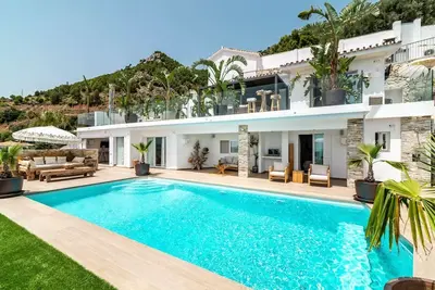 Image de Casa Mijas - Six Chambres Villa, Couchages 12