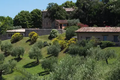 Image de Olmo, bright apartment in a farmhouse 10 minutes driving from Perugia downtown